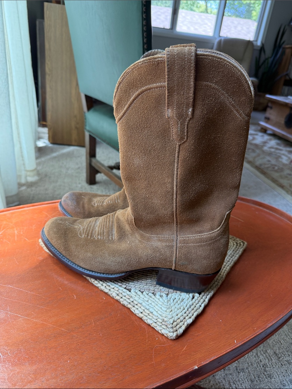 Tecovas The Johnny, Suede